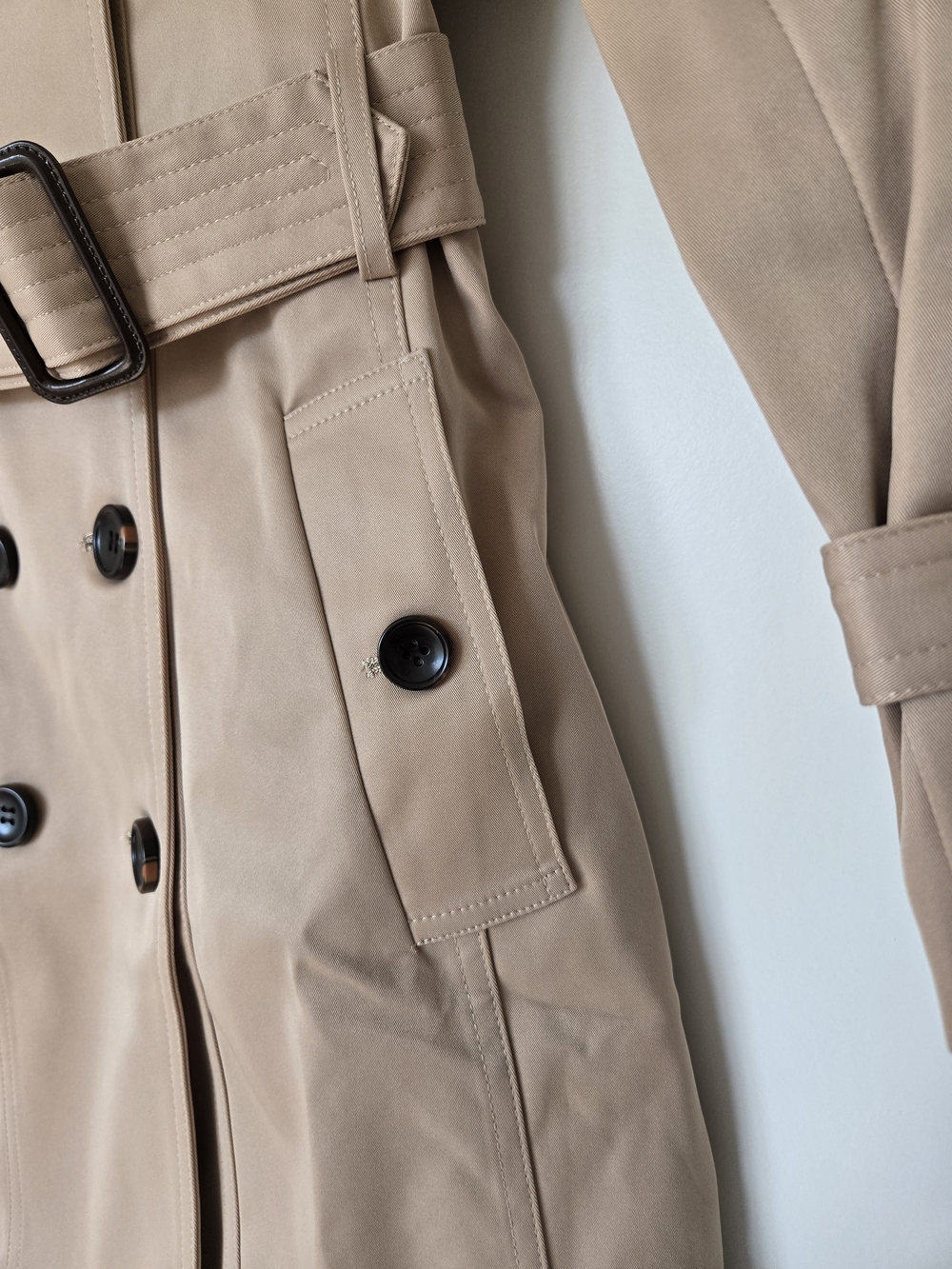 Classic Beige Double-Breasted Trench Coat Size Small – Brand New Belted Jacket - Picture 7 of 13